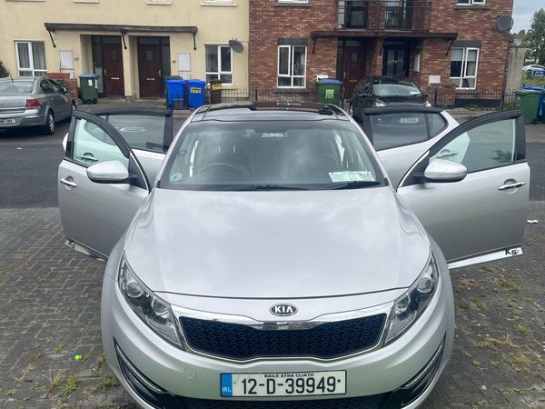 Kia Optima Saloon, Diesel, 2012, Silver
