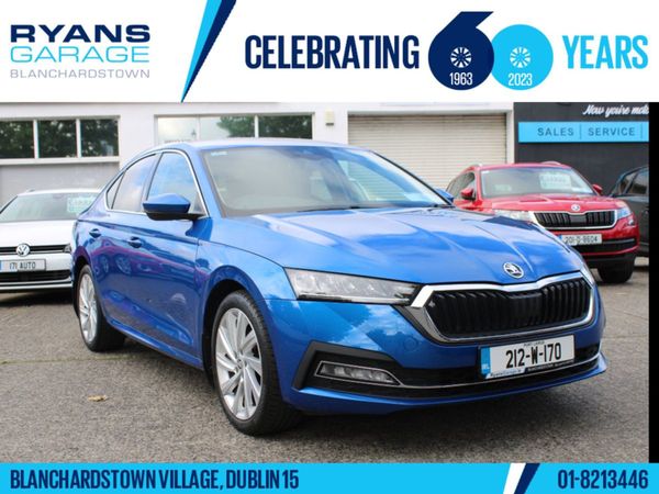 Skoda Octavia Hatchback, Petrol, 2021, Blue