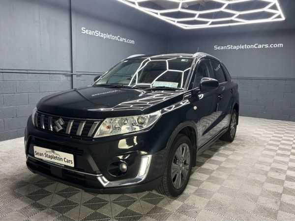 Suzuki Vitara Hatchback, Petrol, 2020, Black