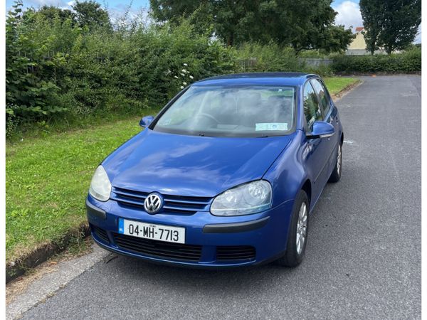 Volkswagen Golf Hatchback, Petrol, 2004, Blue