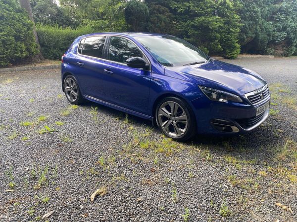 Peugeot 308 Hatchback, Diesel, 2017, Blue