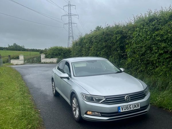 Volkswagen Passat Saloon, Diesel, 2015, Silver