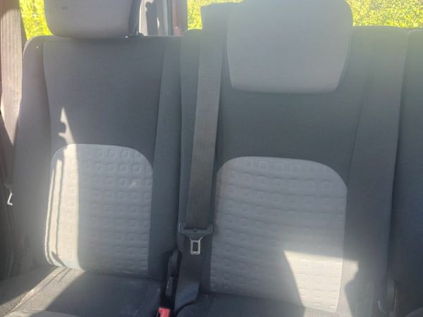 Fiat Doblo MPV, Diesel, 2007, Red