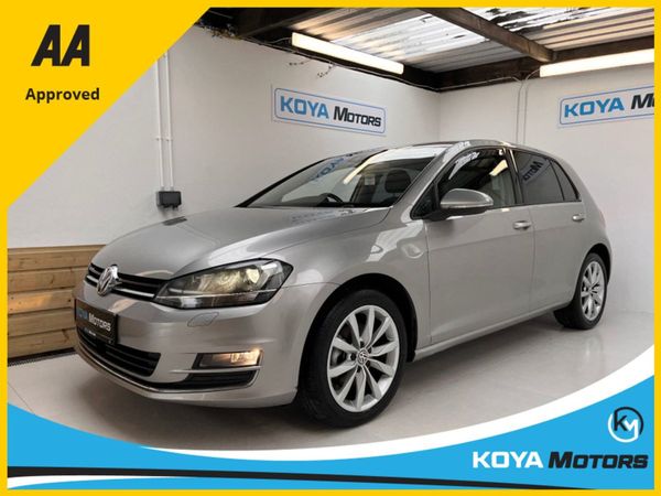 Volkswagen Golf Hatchback, Petrol, 2015, Silver