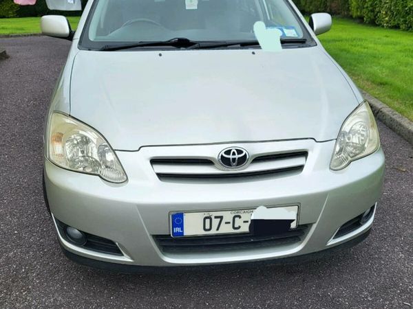 Toyota Corolla Hatchback, Petrol, 2007, Silver