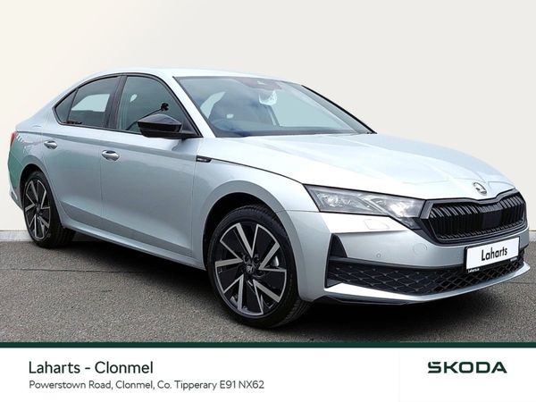Skoda Octavia Saloon, Diesel, 2025, Silver
