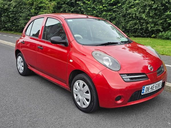 Nissan March Hatchback, Petrol, 2005, Silver