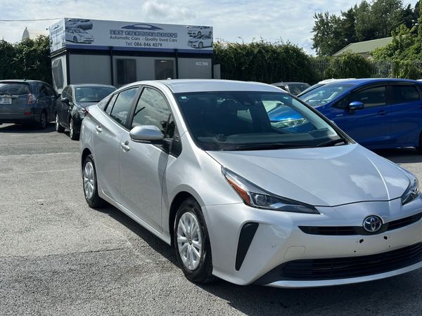 Toyota Prius Hatchback, Petrol Hybrid, 2022, Silver