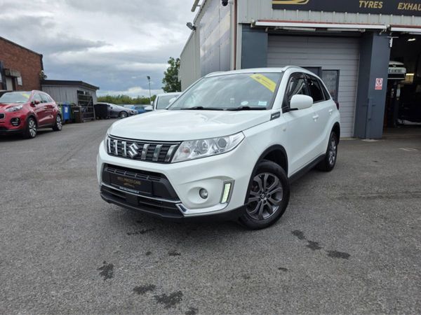 Suzuki Vitara Estate, Petrol, 2019, White