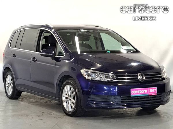 Volkswagen Touran MPV, Petrol, 2017, Navy