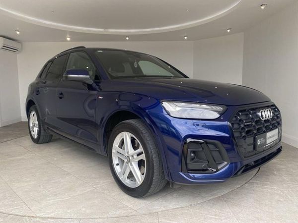 Audi Q5 SUV, Diesel, 2021, Blue
