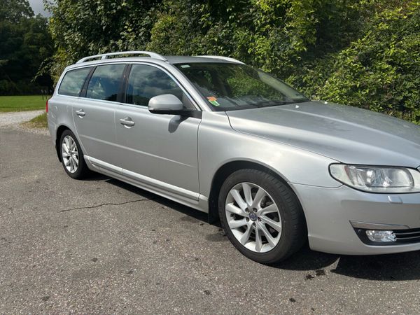 Volvo V70 Estate/Jeep, Diesel, 2016, Silver