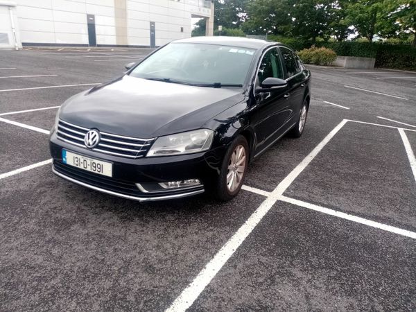 Volkswagen Passat Saloon, Diesel, 2013, Black