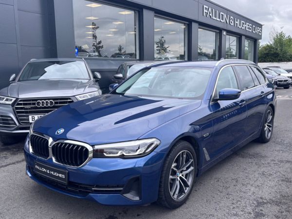 BMW 5-Series Estate, Petrol Plug-in Hybrid, 2022, Blue