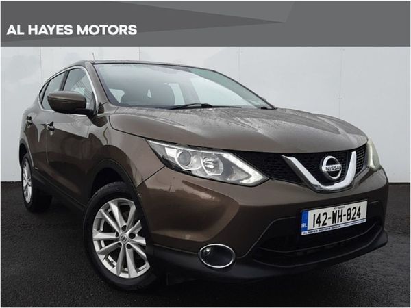 Nissan Qashqai SUV, Diesel, 2014, Beige