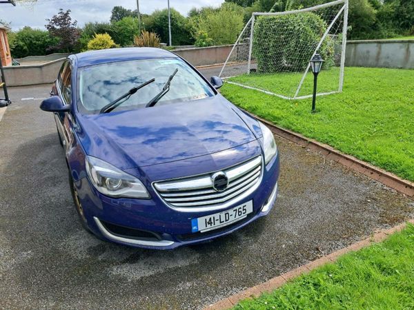Vauxhall Insignia Hatchback, Diesel, 2014, Blue