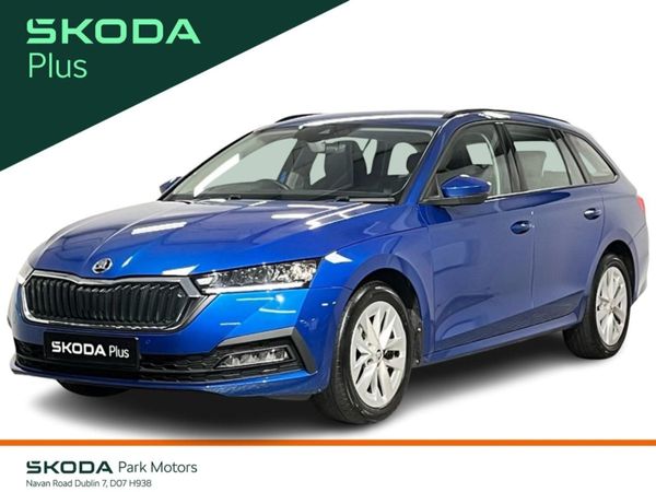 Skoda Octavia Estate, Petrol, 2023, Blue