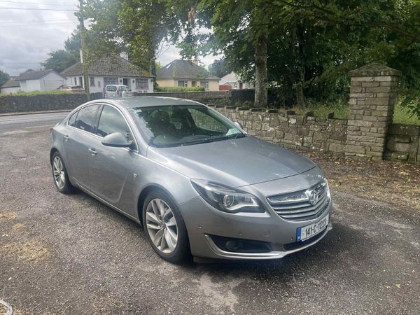 Vauxhall Insignia Hatchback, Diesel, 2014, Grey