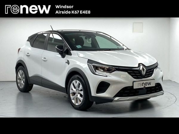 Renault Captur Hatchback, Petrol, 2021, White
