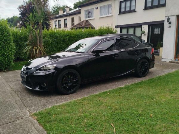Lexus IS Saloon, Petrol Hybrid, 2015, Black
