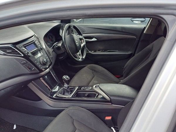 Hyundai i40 Estate/Jeep, Diesel, 2012, Silver