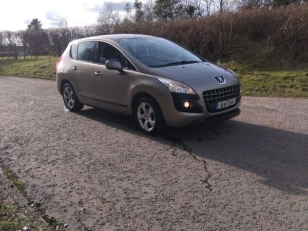Peugeot 3008 MPV, Diesel, 2010, Grey