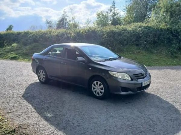 Toyota Corolla Saloon, Diesel, 2008, Grey