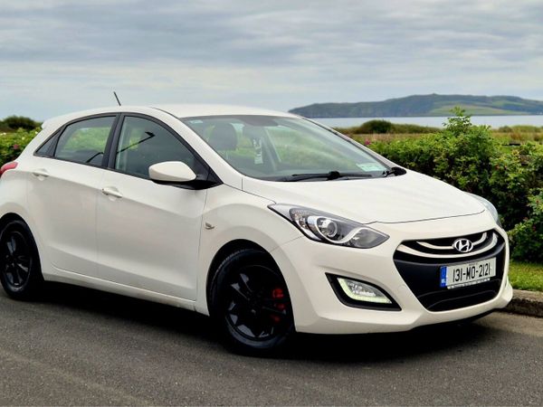 Hyundai i30 Hatchback, Diesel, 2013, White