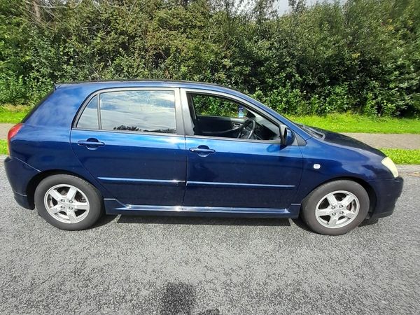 Toyota Corolla Hatchback, Petrol, 2005, Blue