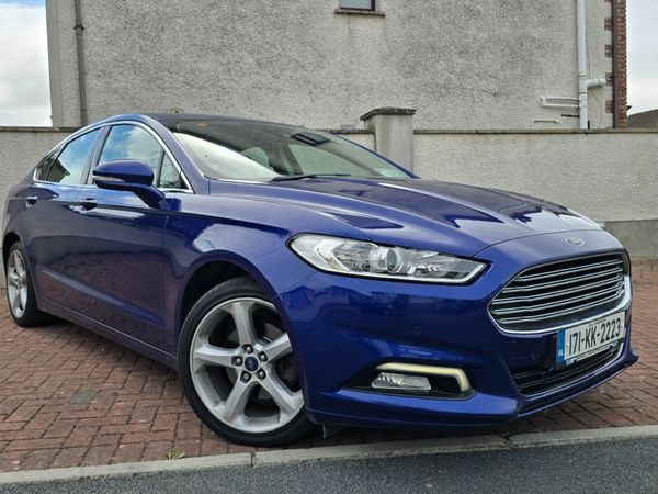 Ford Mondeo Hatchback, Diesel, 2017, Blue