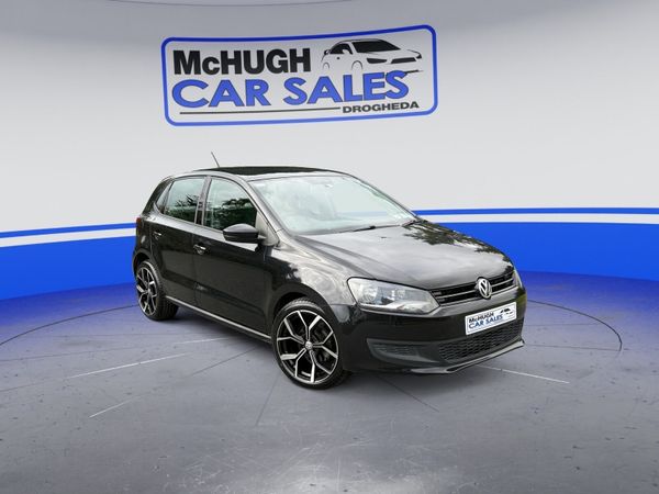 Volkswagen Polo Hatchback, Petrol, 2013, Black