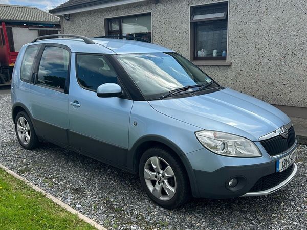 Skoda Roomster MPV, Petrol, 2013, Blue
