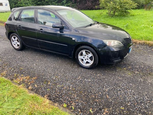 Mazda Mazda3 Hatchback, Petrol, 2005, Black