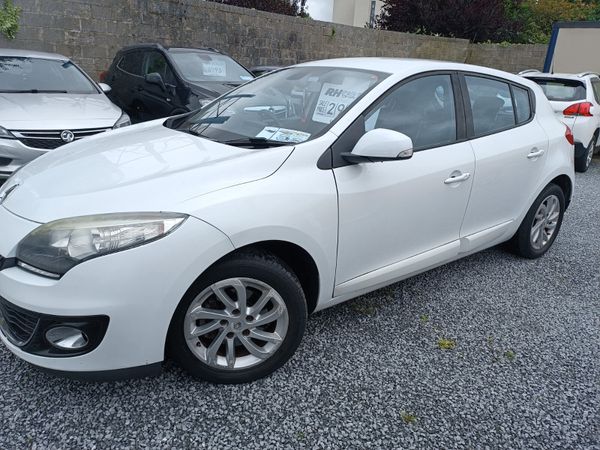 Renault Megane Hatchback, Diesel, 2012, White