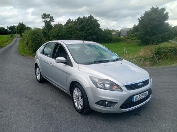Ford Focus Hatchback, Diesel, 2010, Silver