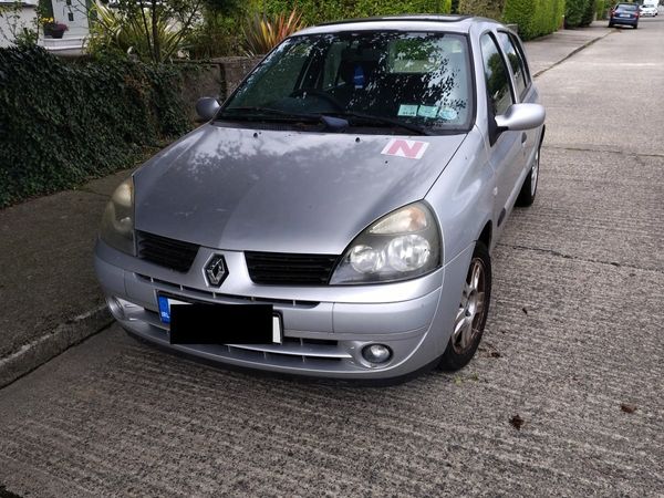 Renault Clio Hatchback, Petrol, 2007, Silver
