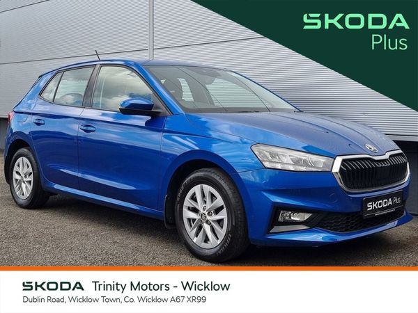Skoda Fabia Hatchback, Petrol, 2022, Blue