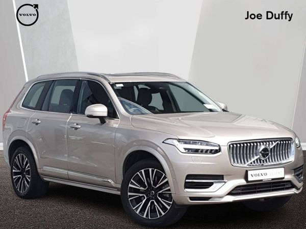 Volvo XC90 SUV, Petrol Plug-in Hybrid, 2024, Gold