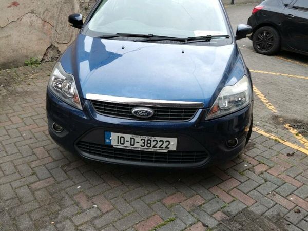 Ford Focus Hatchback, Petrol, 2010, Blue