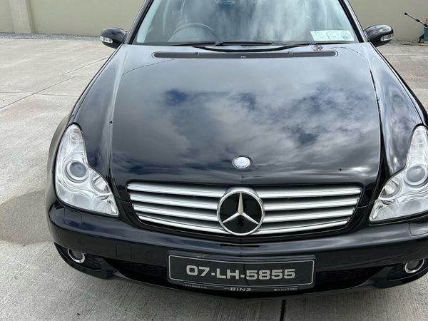 Mercedes-Benz E-Class Hearse, Diesel, 2007, Black