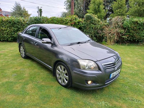 Toyota Avensis Hatchback, Diesel, 2008, Grey