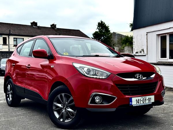 Hyundai ix35 SUV, Diesel, 2014, Red