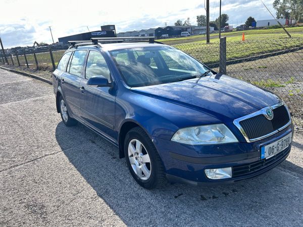 Skoda Octavia Estate/Jeep, Diesel, 2006, Blue