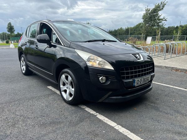 Peugeot 3008 MPV, Diesel, 2012, Black