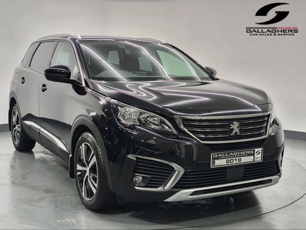 Peugeot 5008 MPV, Diesel, 2019, Black