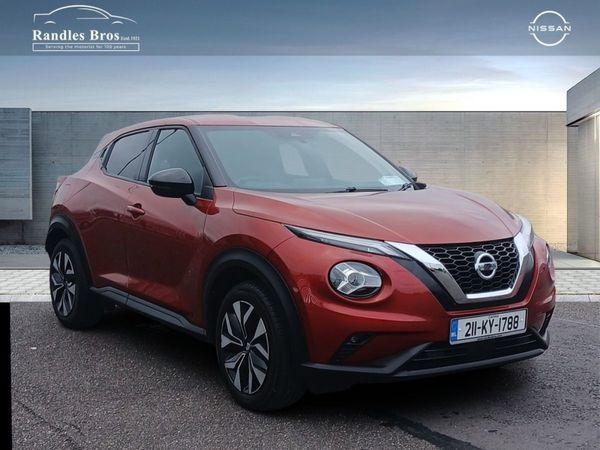 Nissan Juke SUV, Petrol, 2021, Red