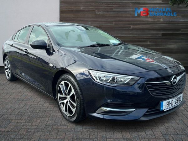 Opel Insignia Hatchback, Diesel, 2018, Blue