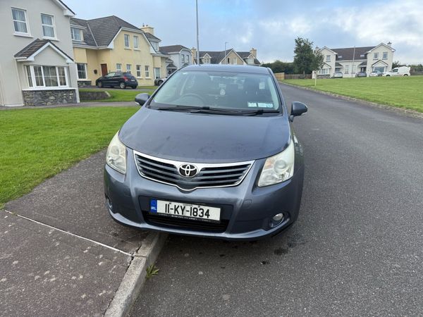 Toyota Avensis Saloon, Diesel, 2011, Blue