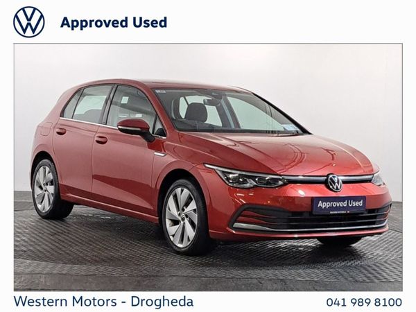 Volkswagen Golf Hatchback, Petrol, 2022, Red