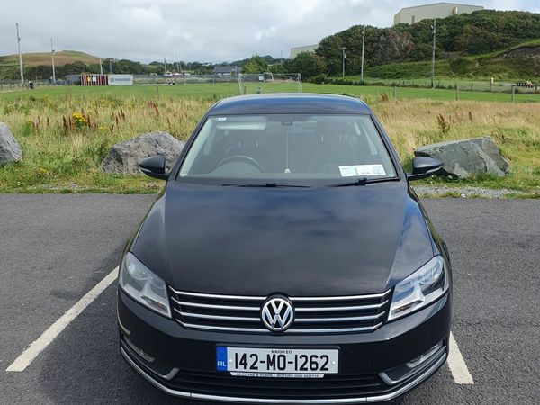Volkswagen Passat Saloon, Diesel, 2014, Black